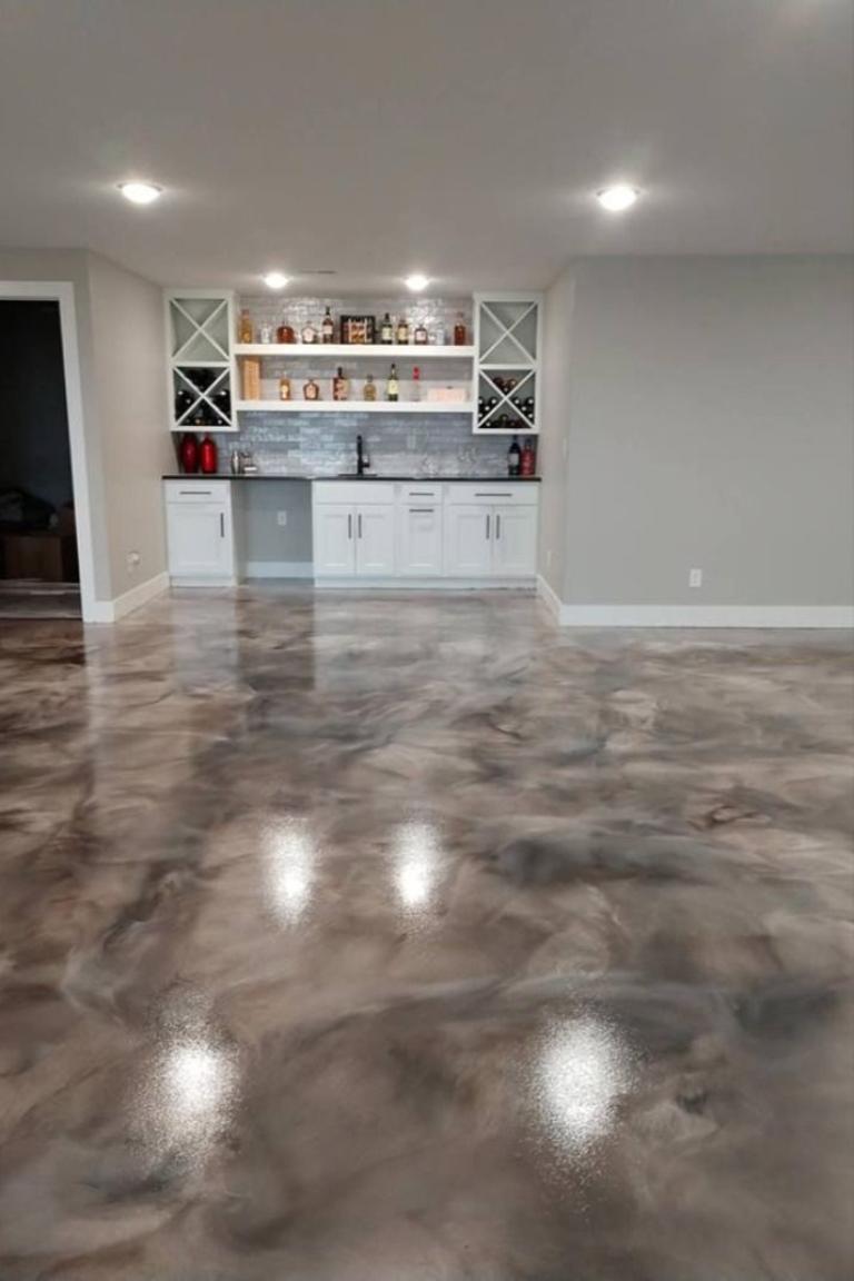 Epoxy marble floors have many designs to suit many tastes and spaces